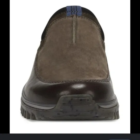 [ EARTH SIGNAL] Men's size 11 signal sport mules in charcoal nubuck .