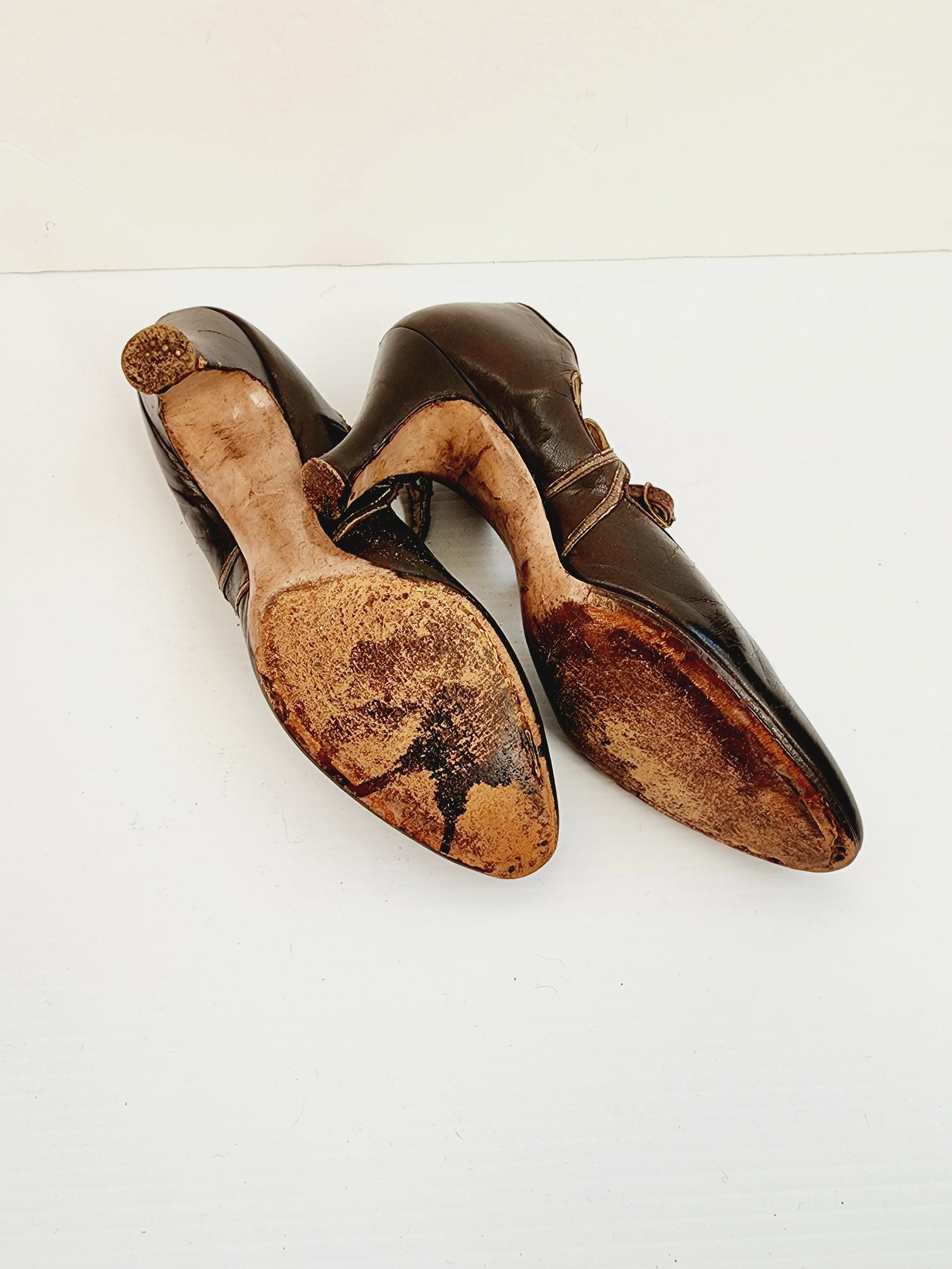 1920s Brown Leather Shoes Mary Janes High Heel Flapper Shoes