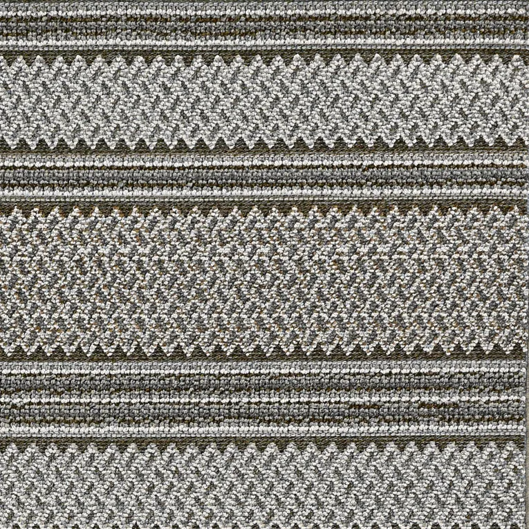 5' x 8' Grey Geometric Area Rug