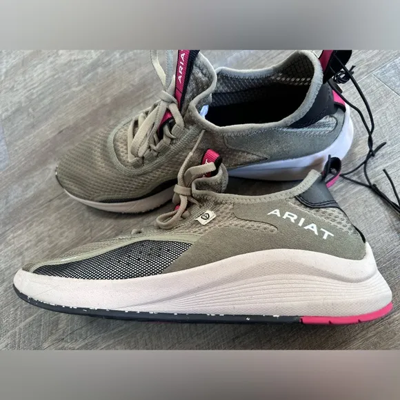 Ariat Ignite Eco Upper Mesh Lace Up Olive Green &amp; Pink Athletic Shoe - Size 9.5