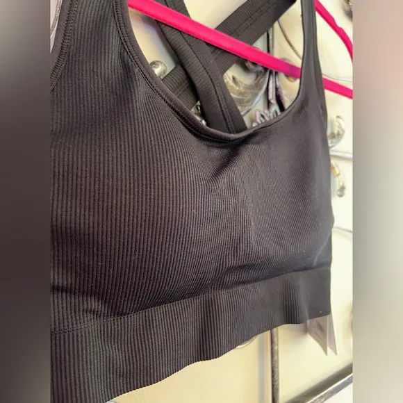 ATHLETA Aurora Scoop Bra D-DD Black M Yoga Fitness Workout Sports Top NWT