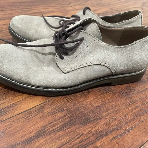 Banana Republic size 8 shoes