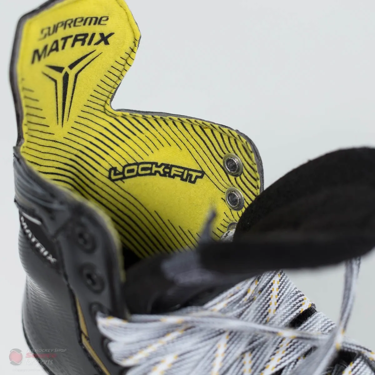 Bauer Supreme Matrix Youth Hockey Skates (2018)