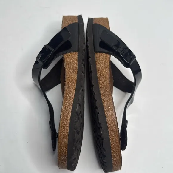 BIRKENSTOCK Women’s Gizeh Black Patent Thong Sandal S-219 Sz 8-8.5 Regular Width