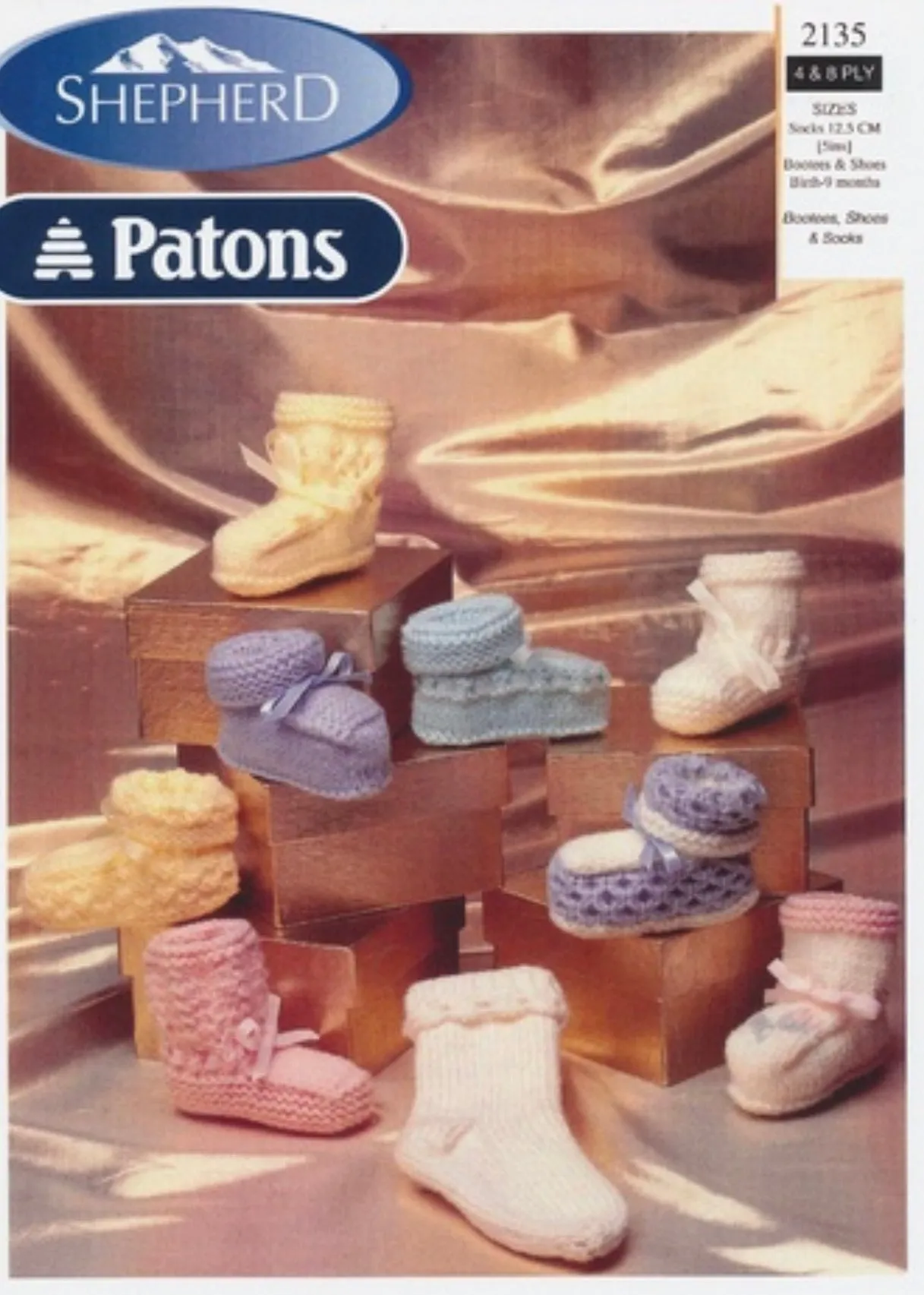 Bootees, Shoes and Socks Pattern Book
