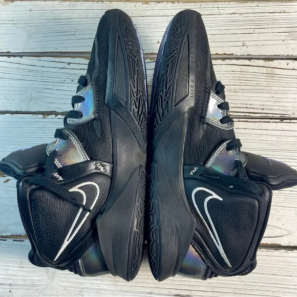 CLEAN Size 8 - Nike Kyrie Irving Infinity Black Metallic Silver Basketball Shoe