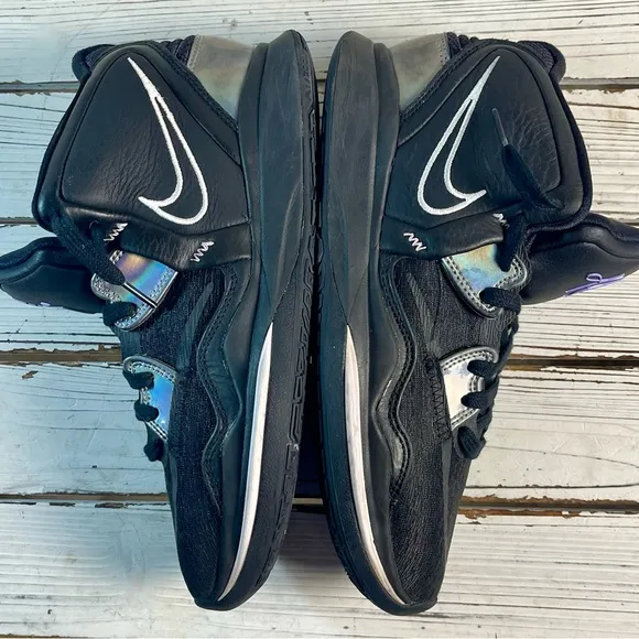 CLEAN Size 8 - Nike Kyrie Irving Infinity Black Metallic Silver Basketball Shoe