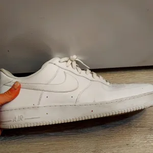 Excellent used condition! Nike Air force ones!