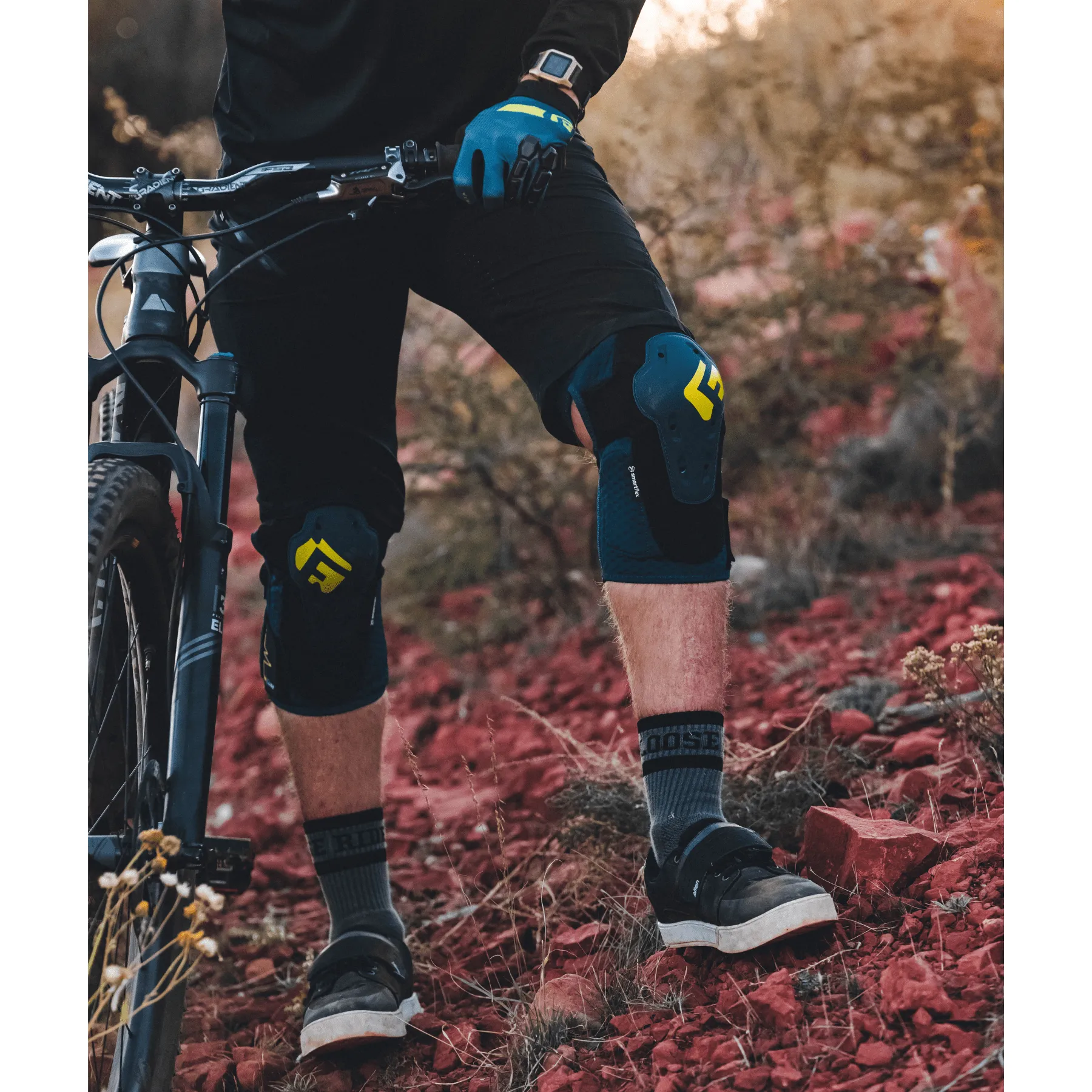 G-Form Knee Guards E-Line - Storm Blue