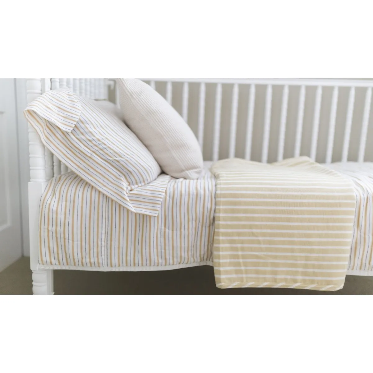 Kids Bunk Quilt & Sham - Golden Child Pinstripe