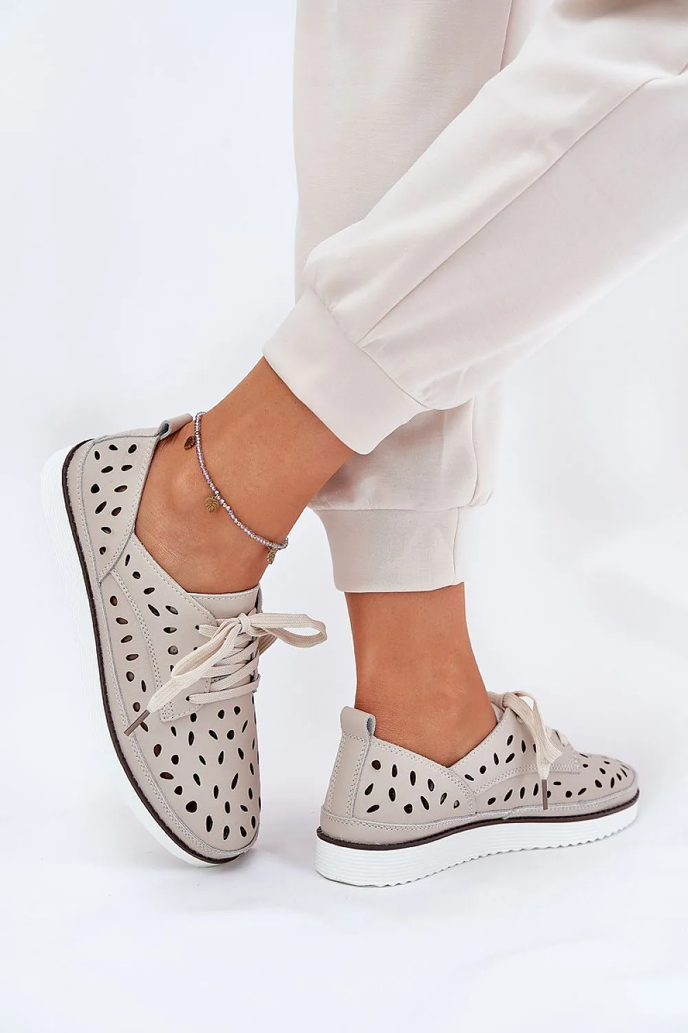 Low Shoes