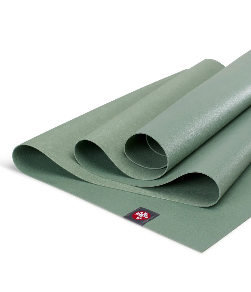 Manduka eKO Superlite Travel Yoga Mat 71'' 1.5mm - Leaf Green