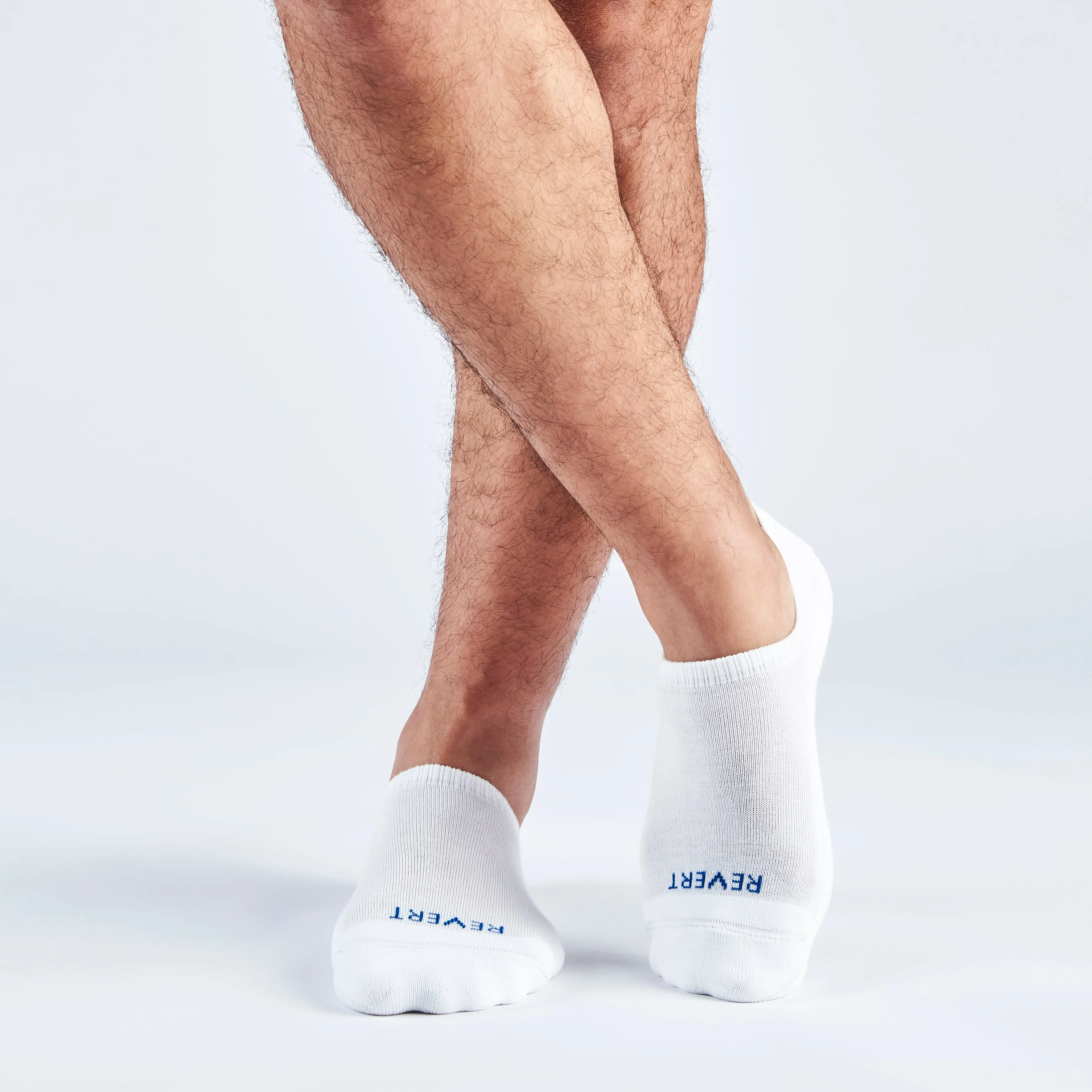 Men's Invisible Comfort: 3-Pack Mid-Weight No-Show Socks