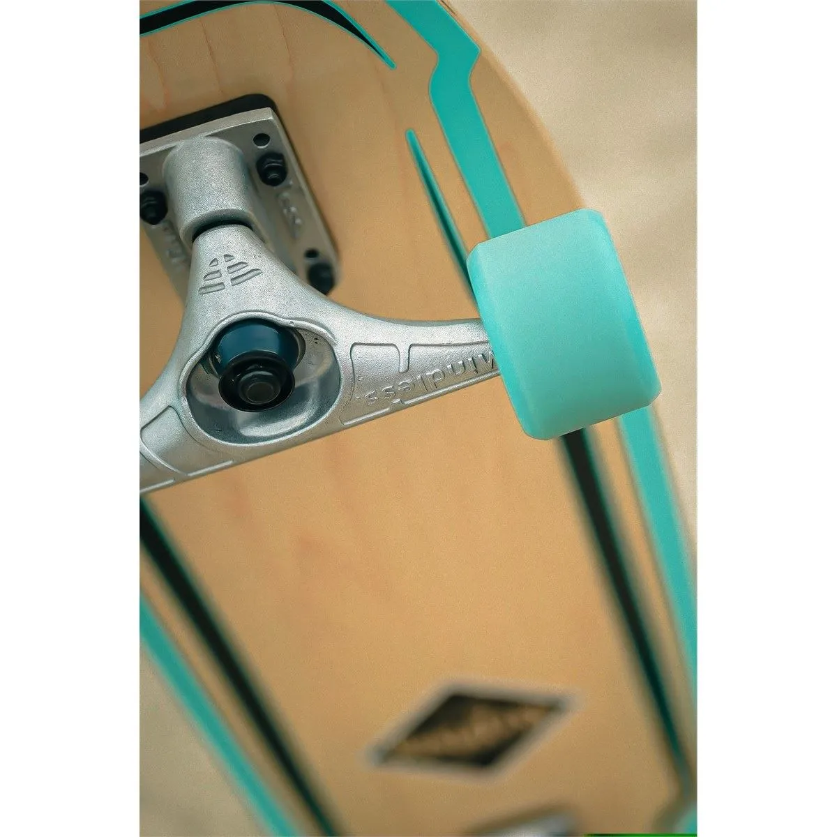 Mindless Surf Skate Carving Cruiser Skateboard - 9.5" x 30" - Green