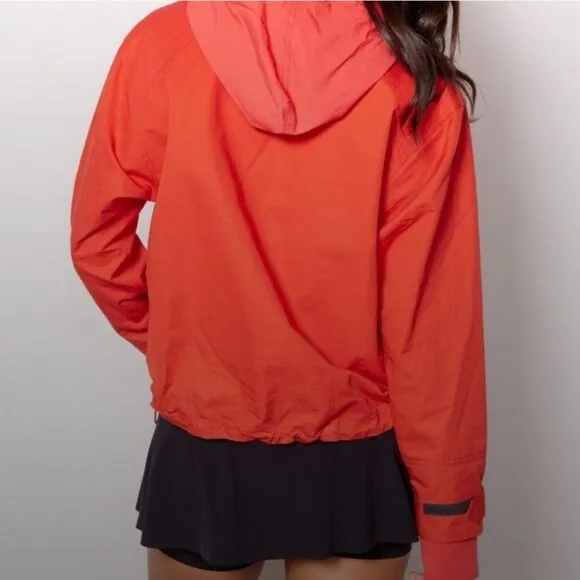 NEW Sweaty Betty Nomad Tulip Red Jacket Pullover Hood Lightweight Size XS