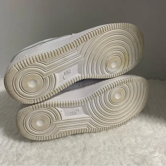 Nike Air Force 1 Low GS Triple White Shoes DH2920-111 Size‎ 6y