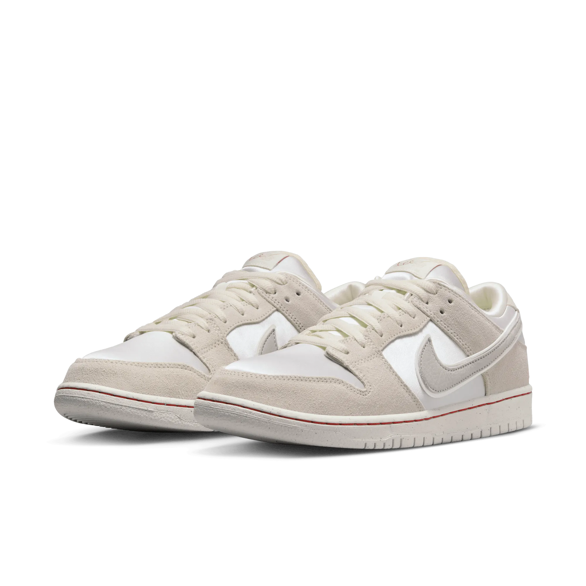 NIKE SB DUNK LOW PRM "CITY OF LOVE"