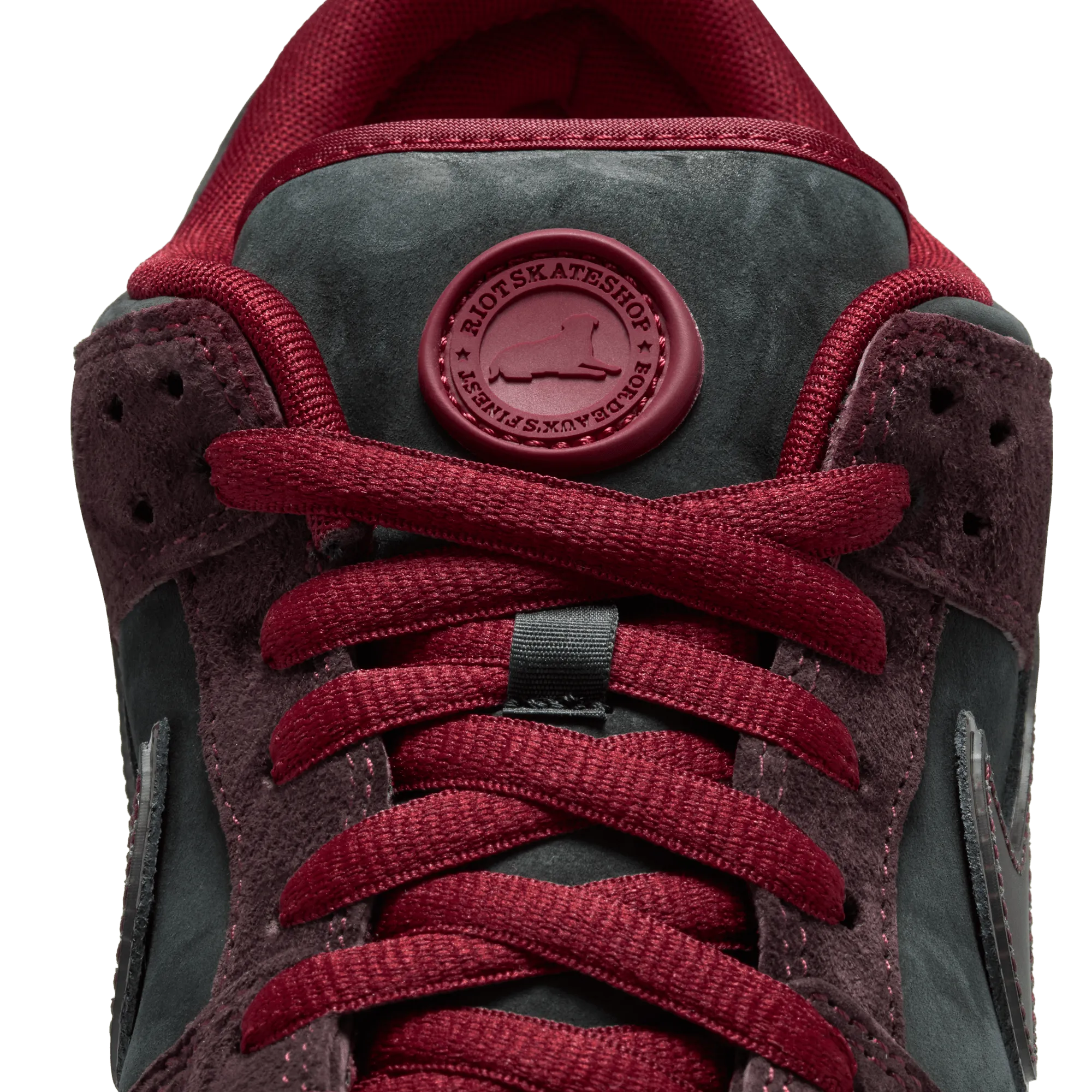 NIKE SB DUNK LOW PRO QS