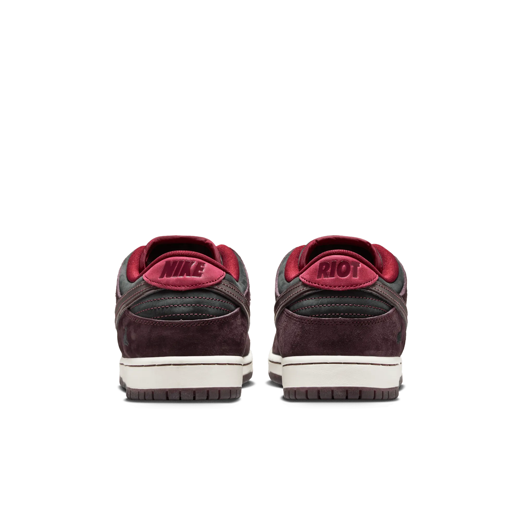 NIKE SB DUNK LOW PRO QS