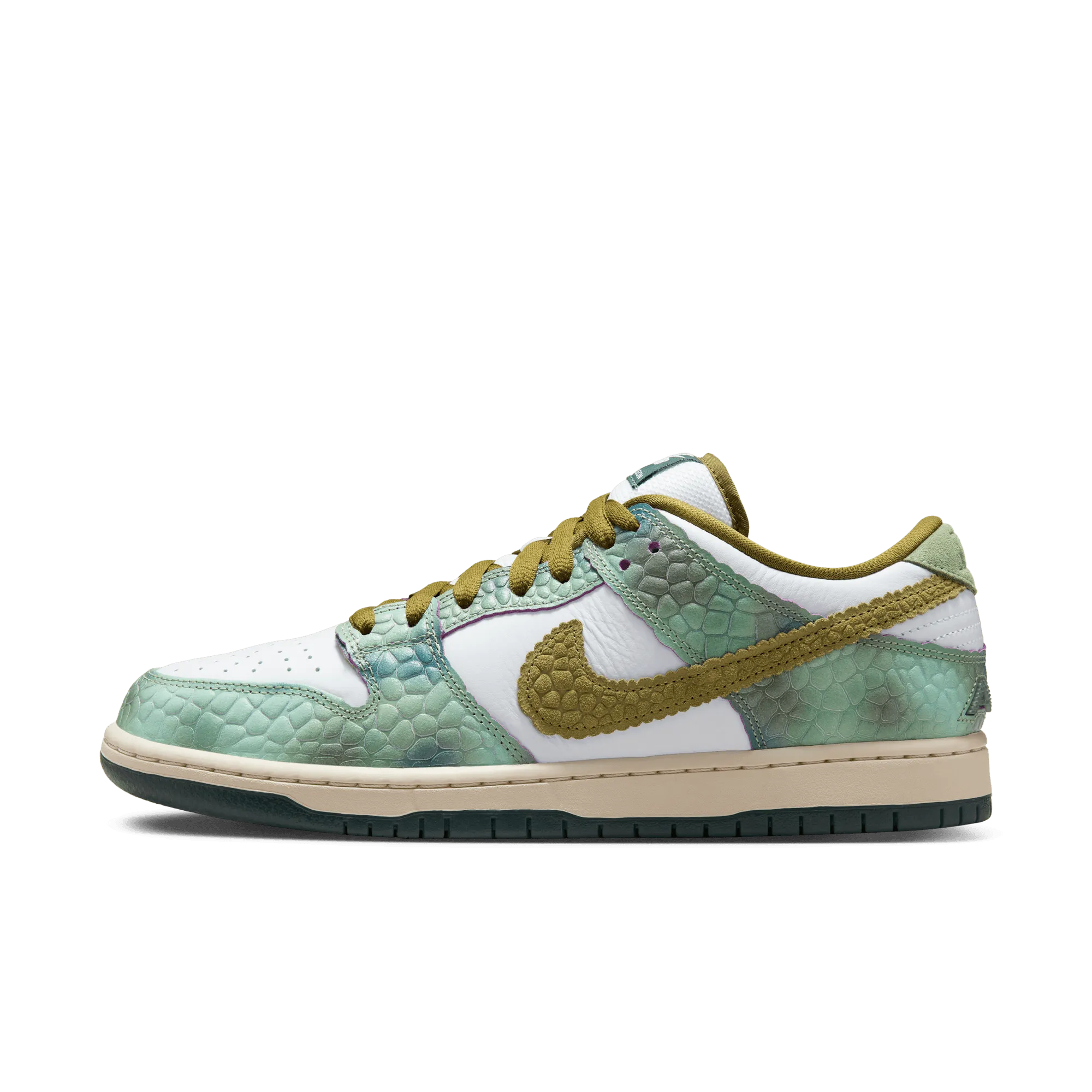 NIKE SB DUNK LOW PRO