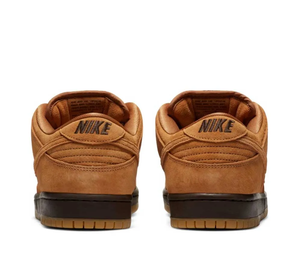 NIKE SB DUNK LOW PRO