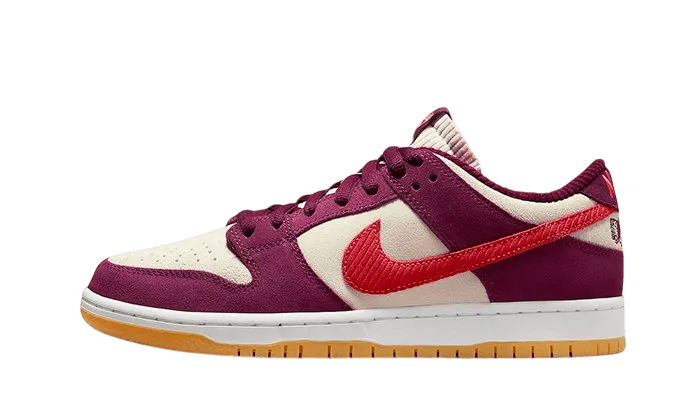 Nike SB Dunk Low Skate Like A Girl Bordeaux