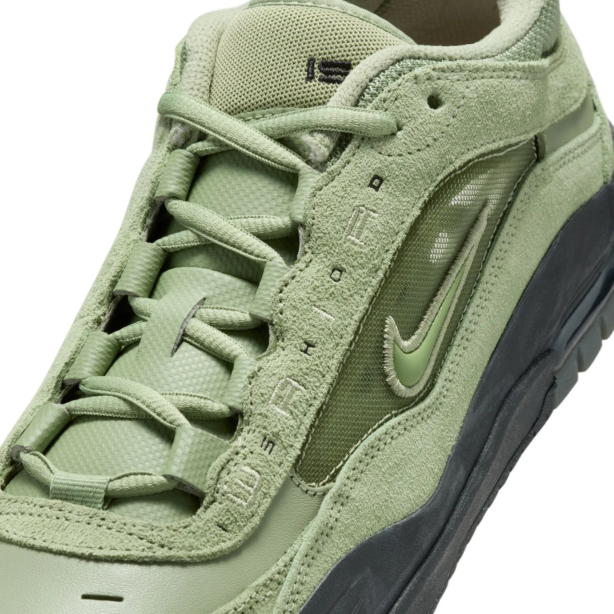 Nike SB Mens Air Max Ishod Shoes