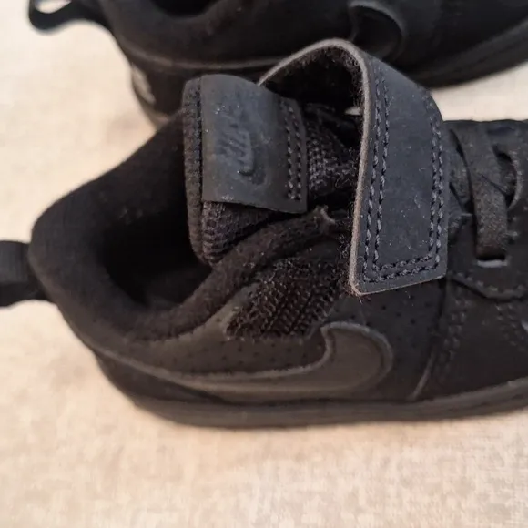 Nike shoes, size 5c