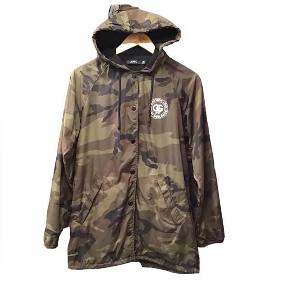 Obey Womens Camouflage Hooded Jacket Size XS Softshell Nylon Windbreaker Zip Up