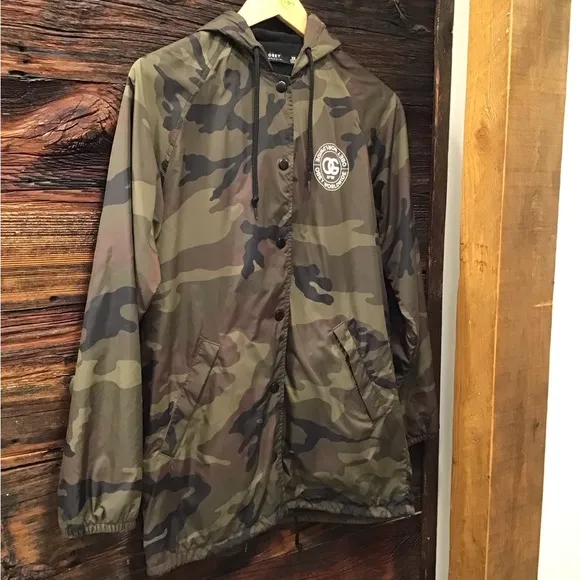 Obey Womens Camouflage Hooded Jacket Size XS Softshell Nylon Windbreaker Zip Up