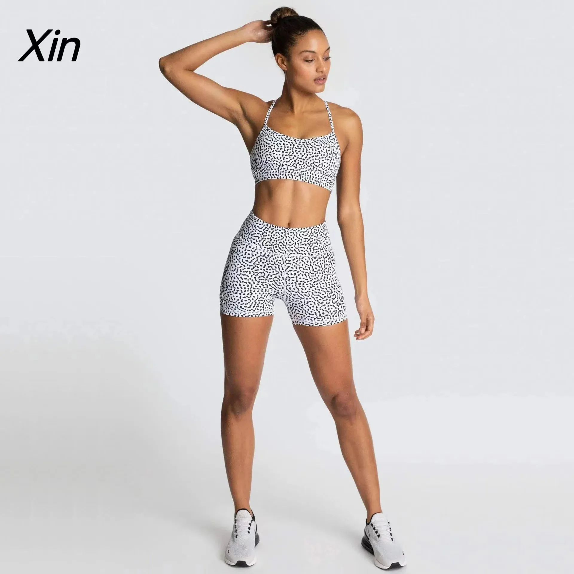 Seamless Yoga Two-piece Set Running Bra Shorts Sports Underwear Beauty Back Fitness Gym 2-piece Short Suit