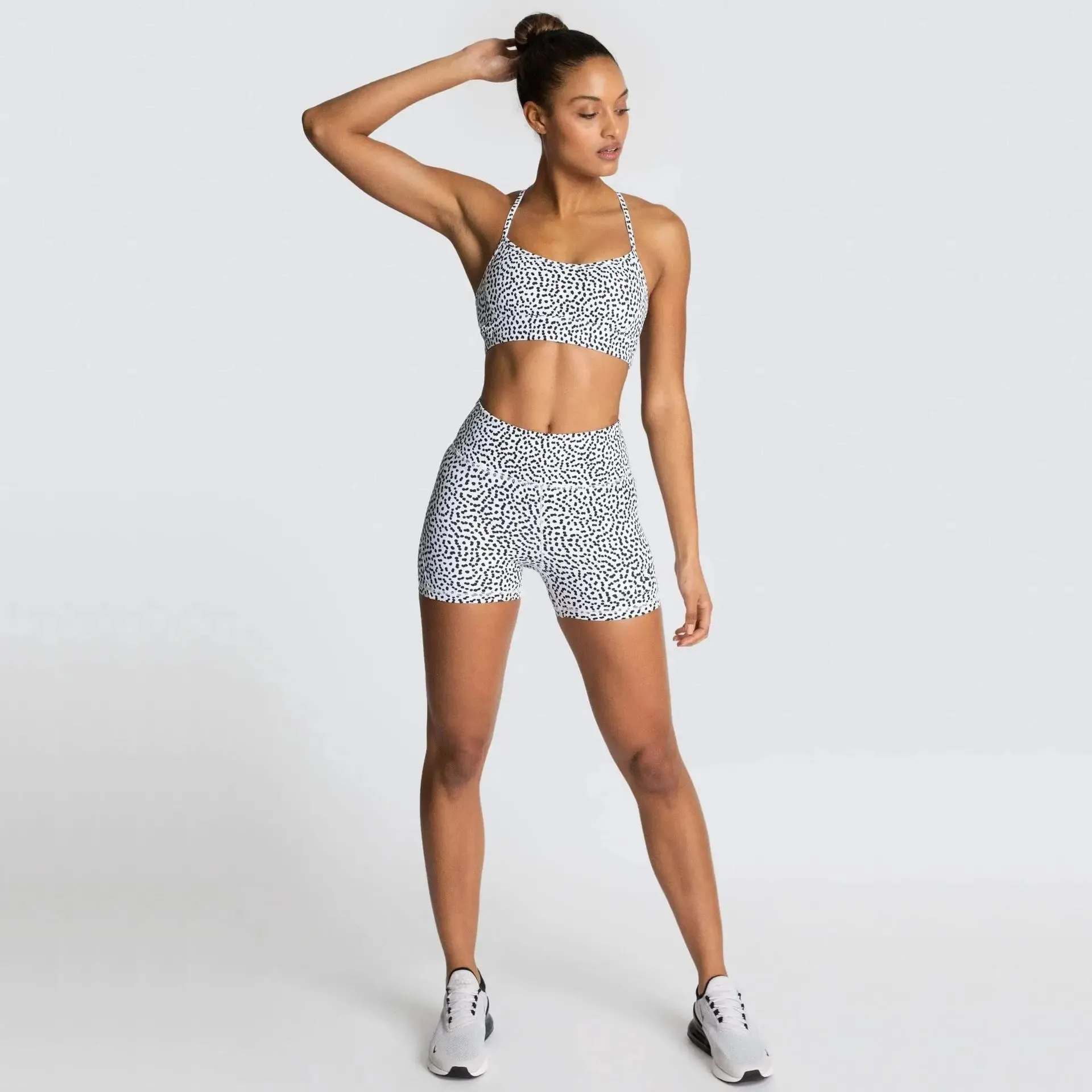 Seamless Yoga Two-piece Set Running Bra Shorts Sports Underwear Beauty Back Fitness Gym 2-piece Short Suit