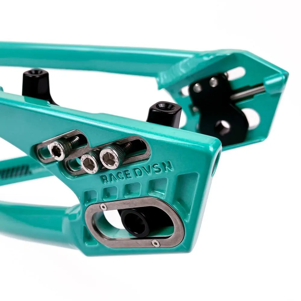 Stay Strong For Life 2024 V5 Cruiser XXL Race Frame - Disc Version