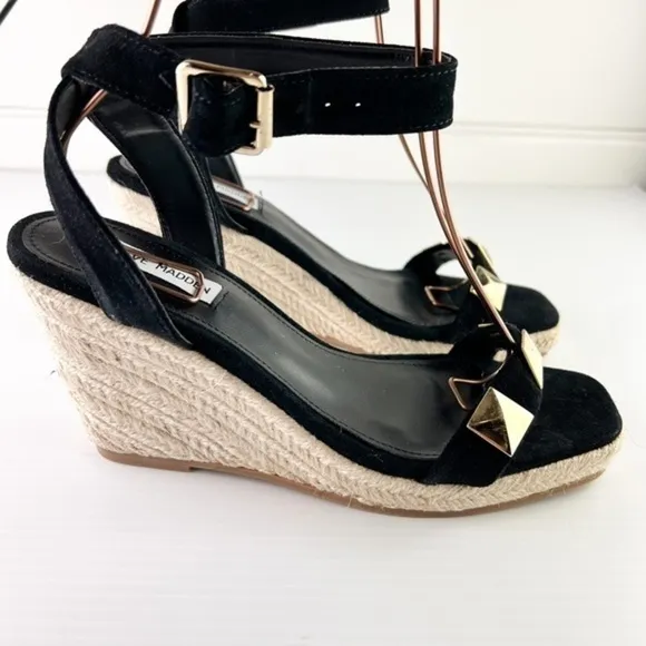 Steve Madden  Sunty Wedge Sandal womens size 10 Blank Ankle Strap Studs