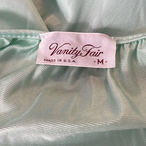 Vanity Fair Vintage Sea‎ Foam Green Mint Pink White Nightgown NWT Size Medium