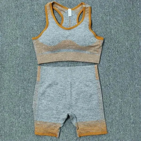 Women's Seamless Striped Gym Wear Shockproof Sports Bra Running T-shirt Fitness Shorts Fashion Elastic Tight Yoga Pants Set