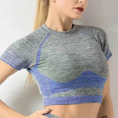 Women's Seamless Striped Gym Wear Shockproof Sports Bra Running T-shirt Fitness Shorts Fashion Elastic Tight Yoga Pants Set