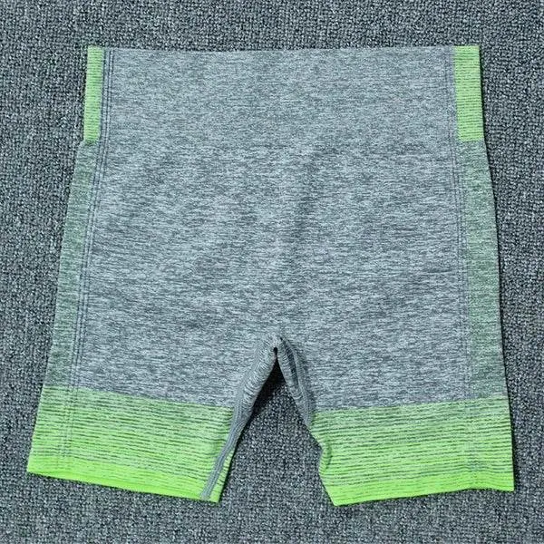 Women's Seamless Striped Gym Wear Shockproof Sports Bra Running T-shirt Fitness Shorts Fashion Elastic Tight Yoga Pants Set