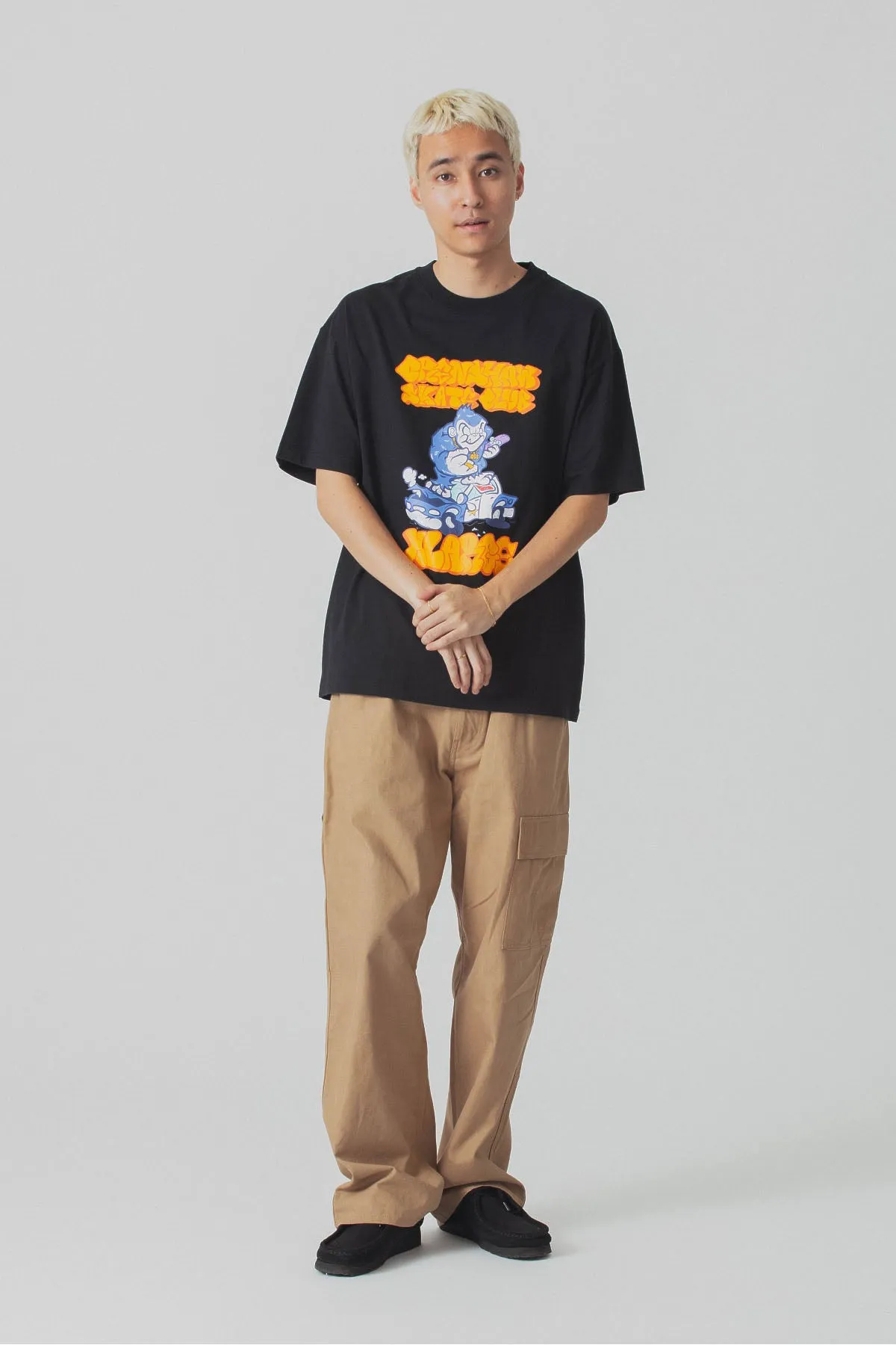 XLARGE x CSC VANDALISED POLICE CAR TEE - BLACK